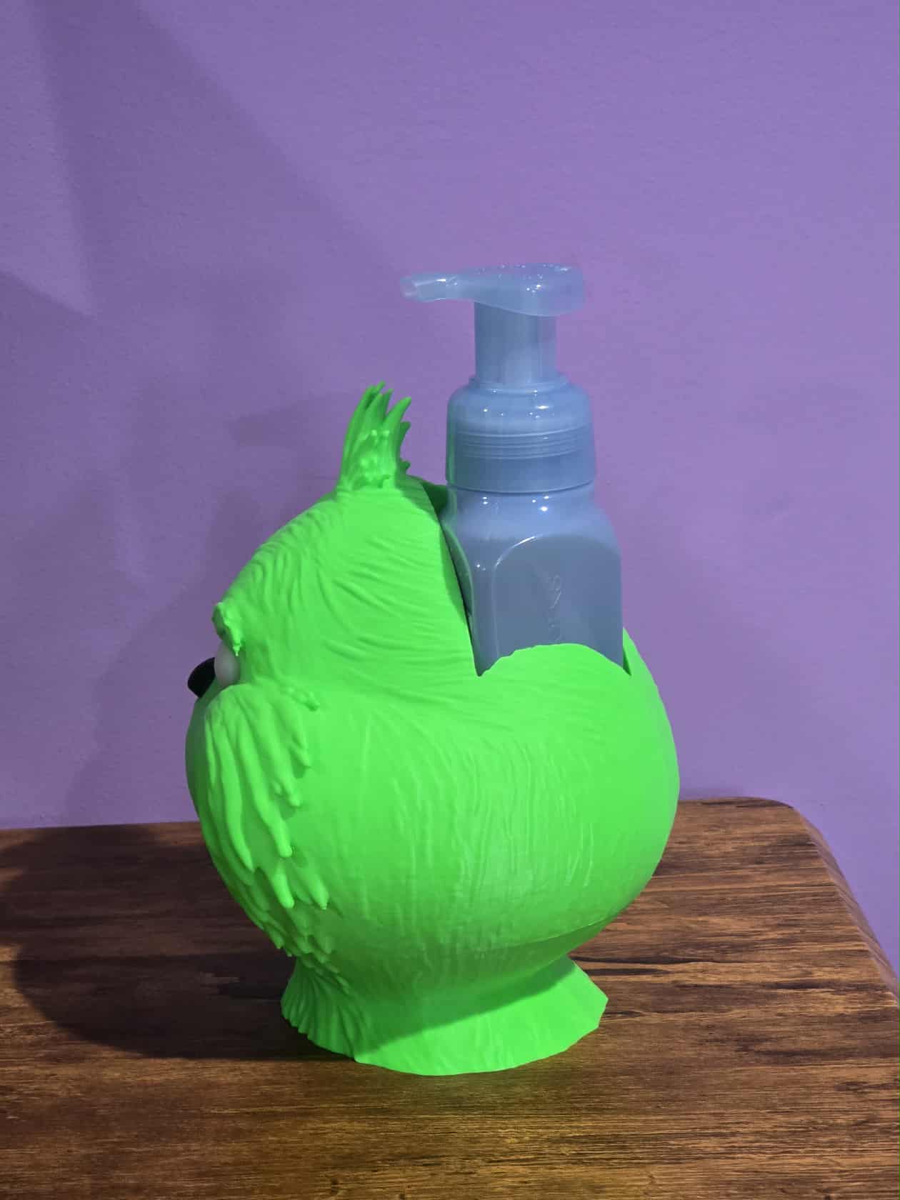 GREEN GUY 3D SOAP HOLDER