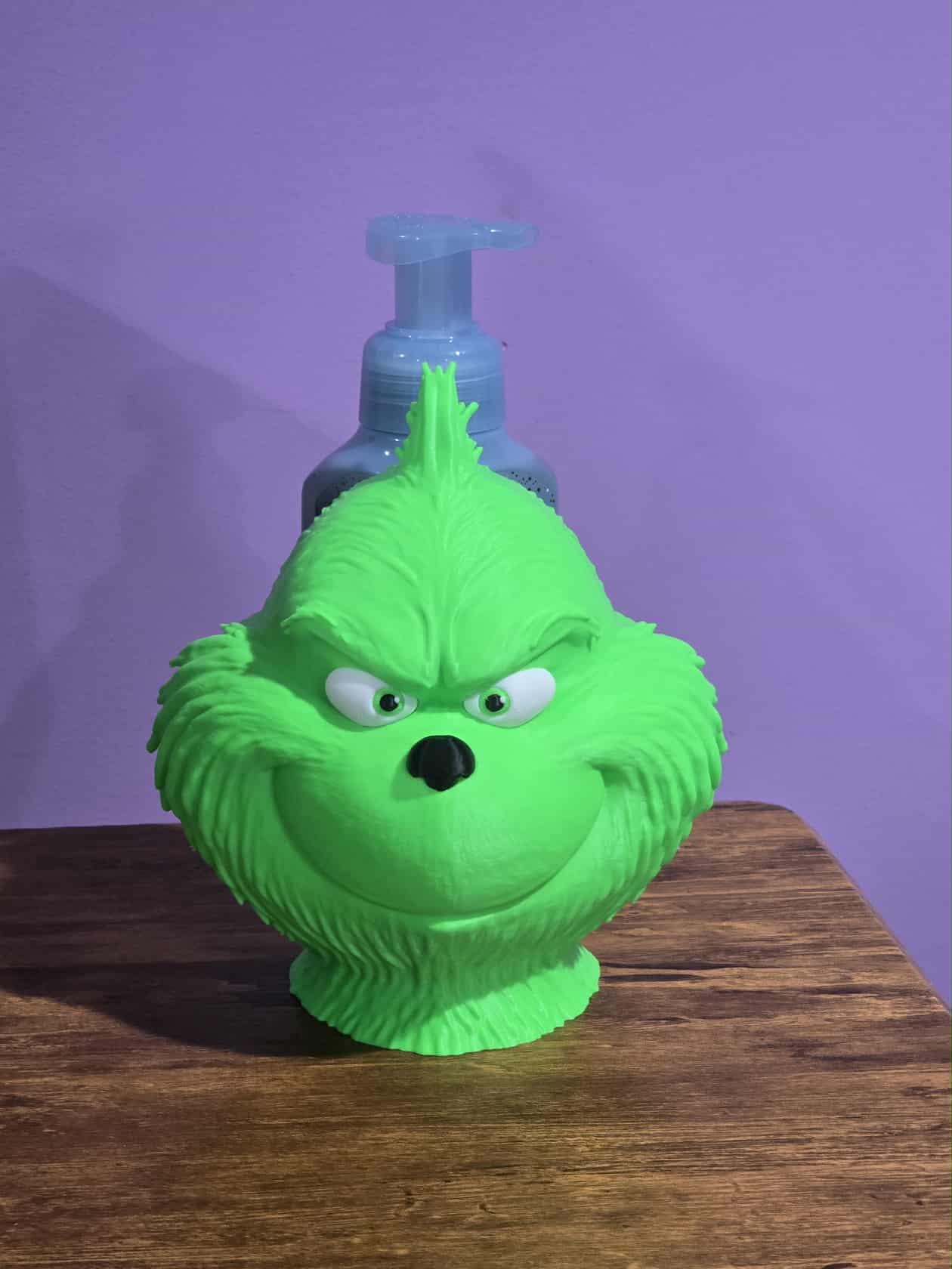 GREEN GUY 3D SOAP HOLDER